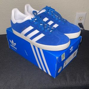 ADIDAS OG GAZELLE SIZE 4 1/2 Junior size
